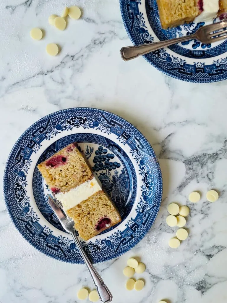 White Chocolate and Raspberry Cake