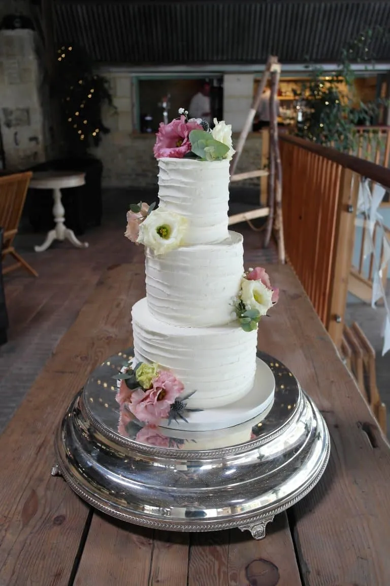 Textured Buttercream, Fresh Flowers
