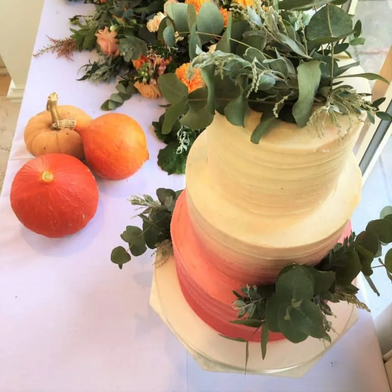 Ombre Peach Buttercream, Eucalyptus