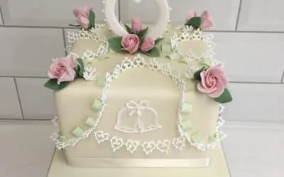 Traditional Techniques for a 25th Wedding Anniversary Cake