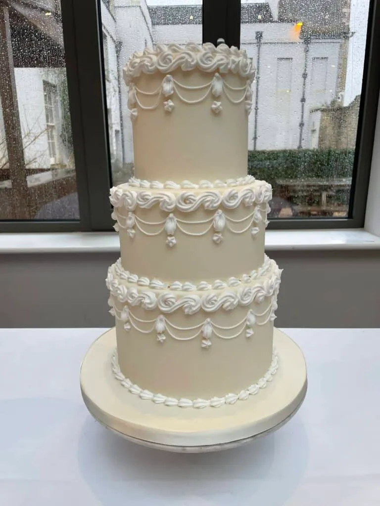 Ivory Iced Lambeth Piping Wedding Cake